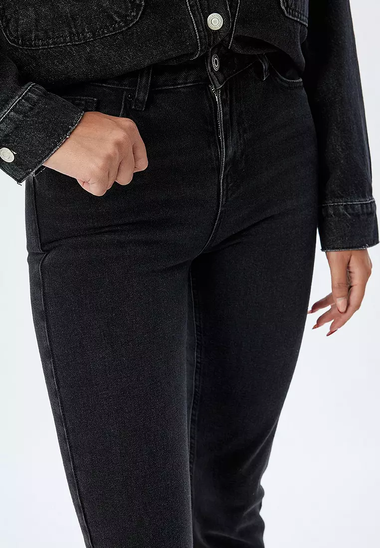 Slim Straight Fit Jeans