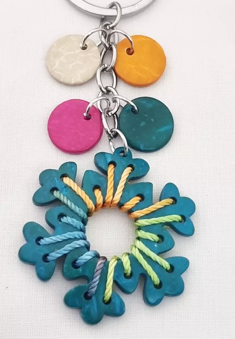 Women's Accessories Snow-flake Shaped Thread Work Wooden Beads Keychain Turquoise