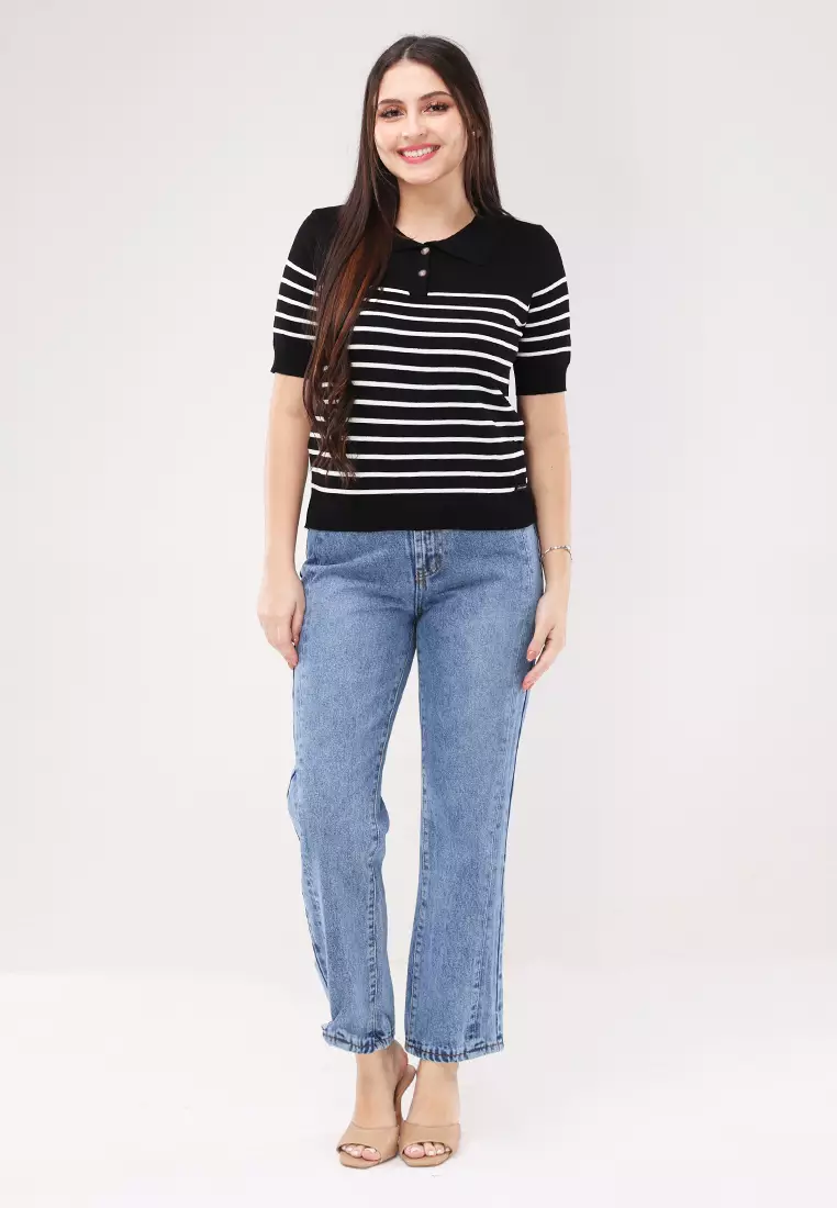 Knitted Short Sleeves Blouse