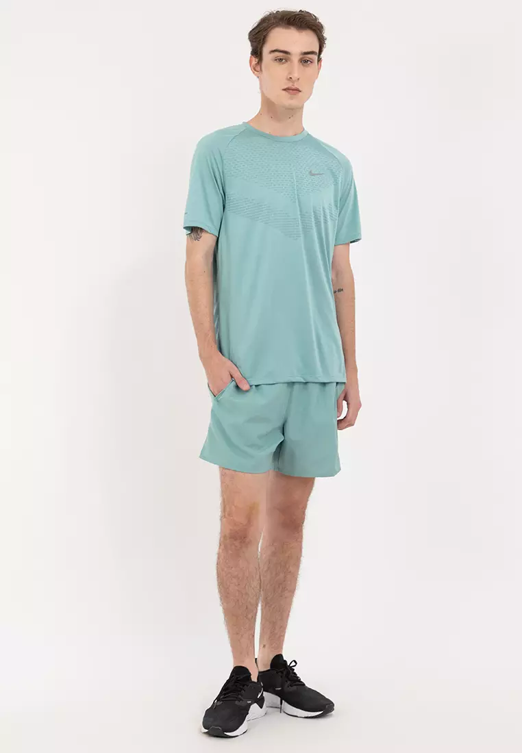 Dri-FIT Challenger Versatile Shorts 5"