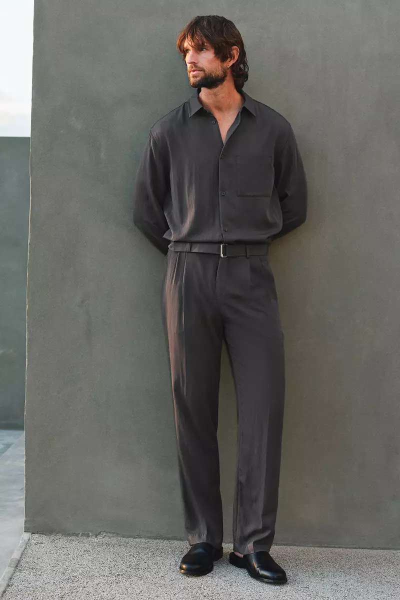 Regular Fit Belted twill trousers