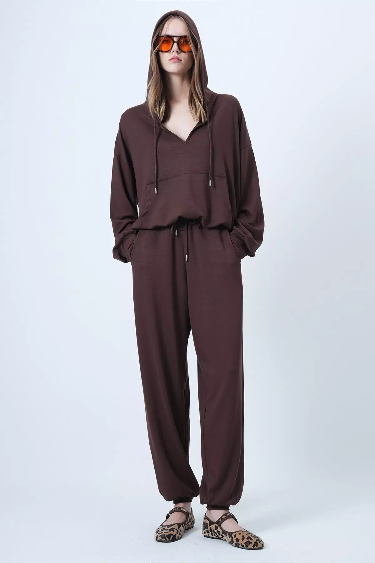 Brown Hooded V-Neck Oversize Modal Sweatshirt And Pants Set Alc-X14646