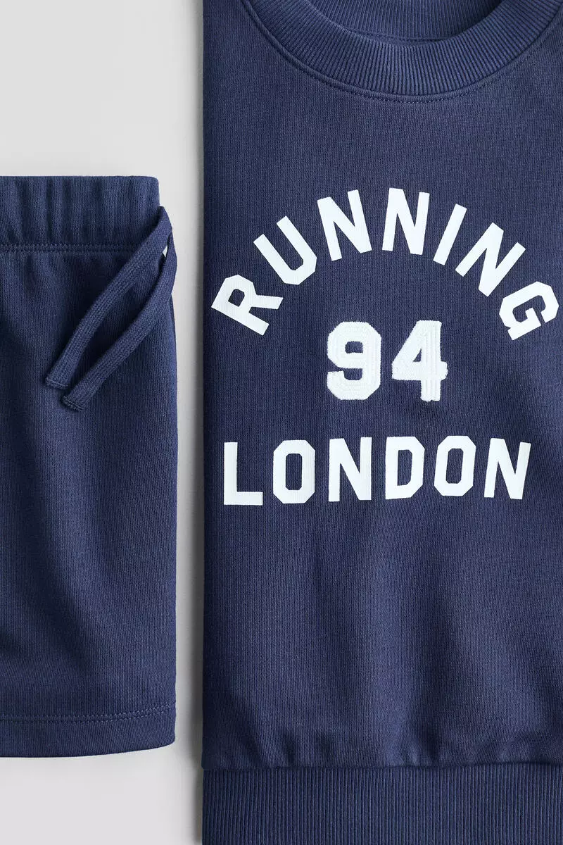 2-piece printed sweatshirt set