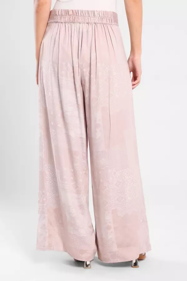 Minimal - Kirana - Celana Panjang Rileks - Beige Warna Beige