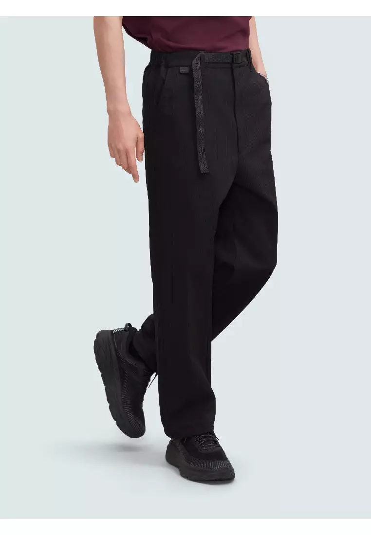 Agnes deals urban sweatpants