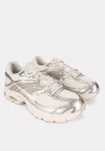 Pale Ivory/Sail-Metallic Silver