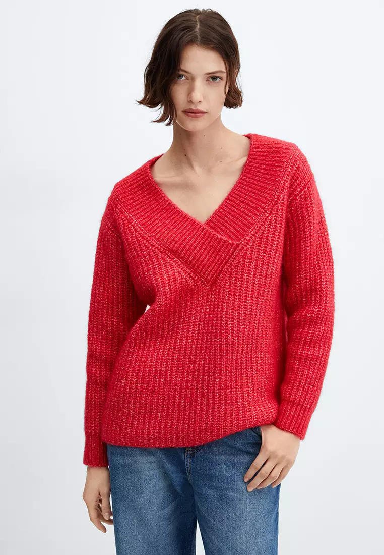 Chunky v discount neck sweater