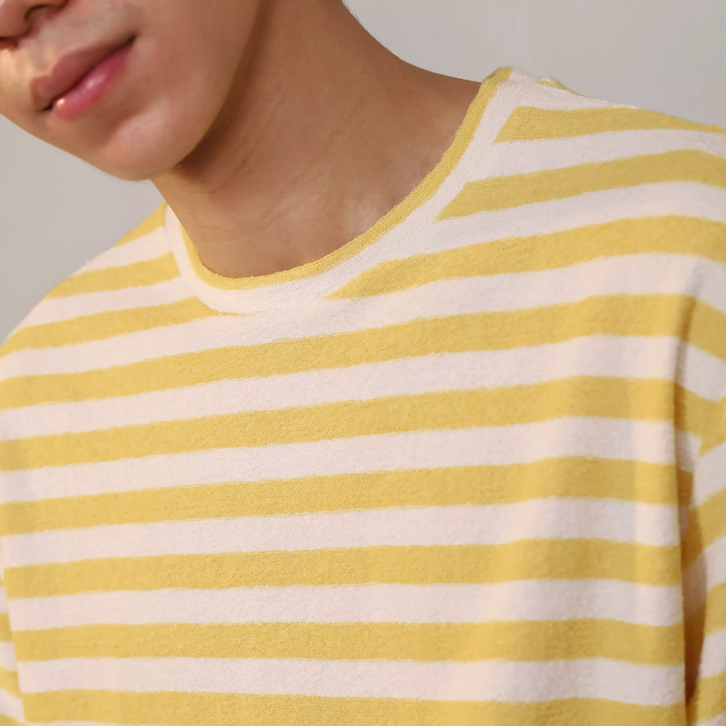 Kale TOWEL YELLOW / Kaos Boxy Fit / Kaos Korea / Atasan Kaos Pria / Kaos Basic Pria