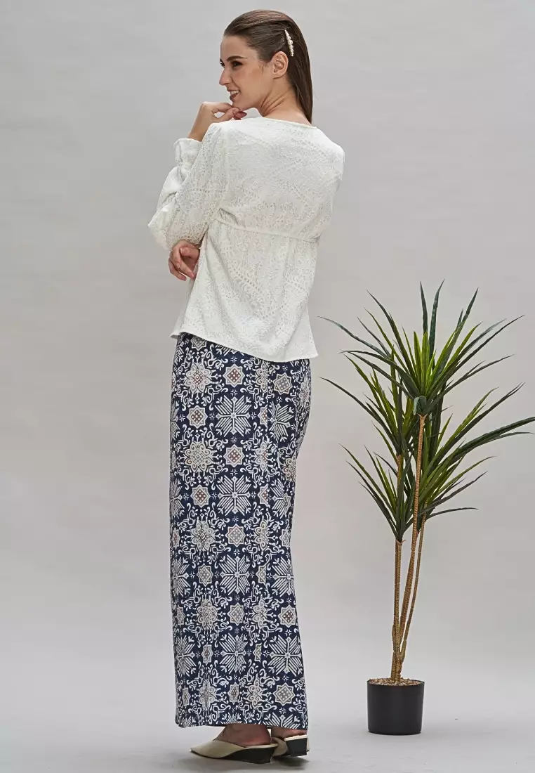 Loveaisyah White Lace Top & Navy Blue Batik Pleated Skirt