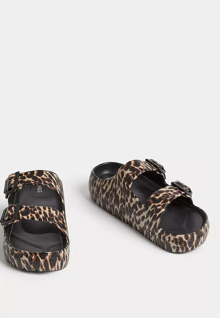 Buckle Flatform Sliders