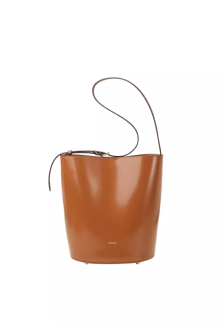 VERA Demi Bucket II - Caramel