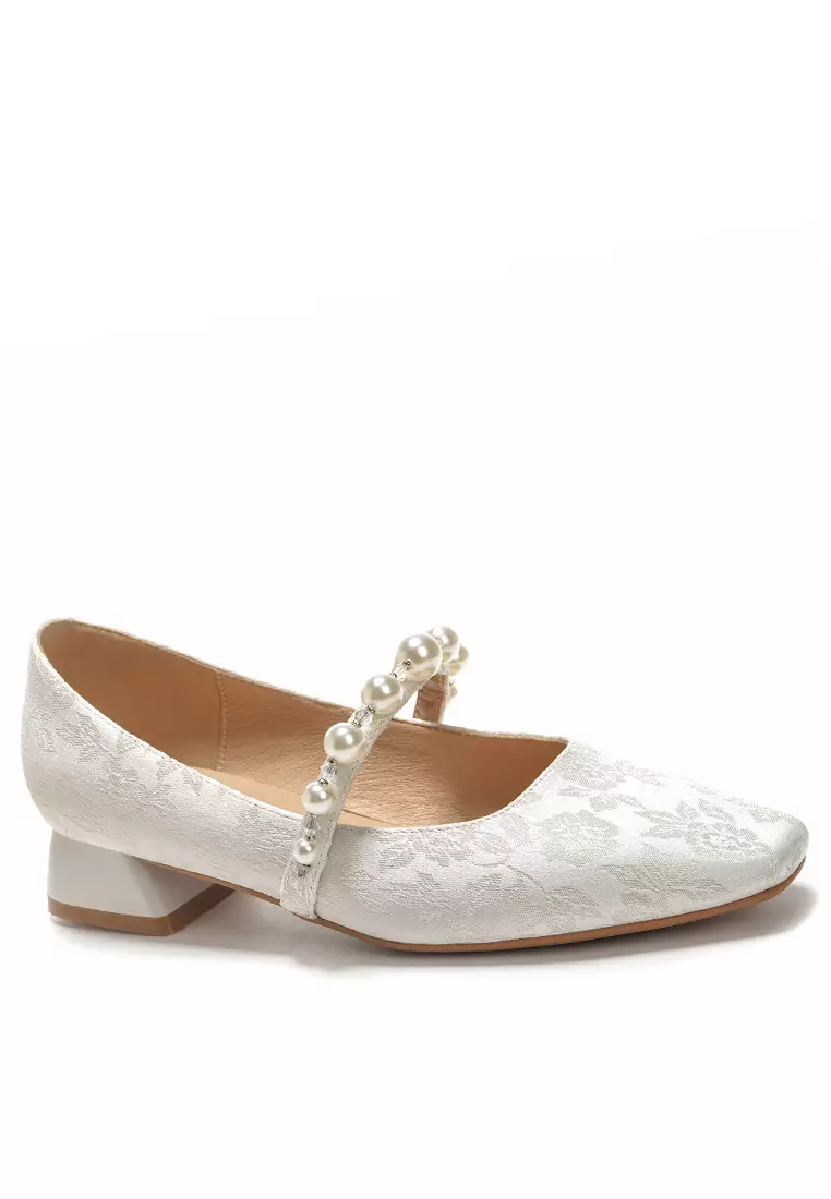 Discount on Twenty Eight Shoes  shoes - SKU: 3CM Pearl Strap Cotton Print Mary Jane Shoes BY213-45