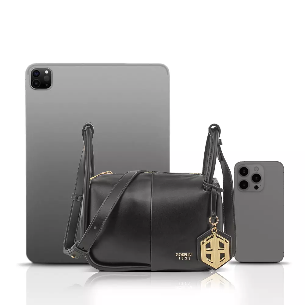 1331 Agatha Crossbody