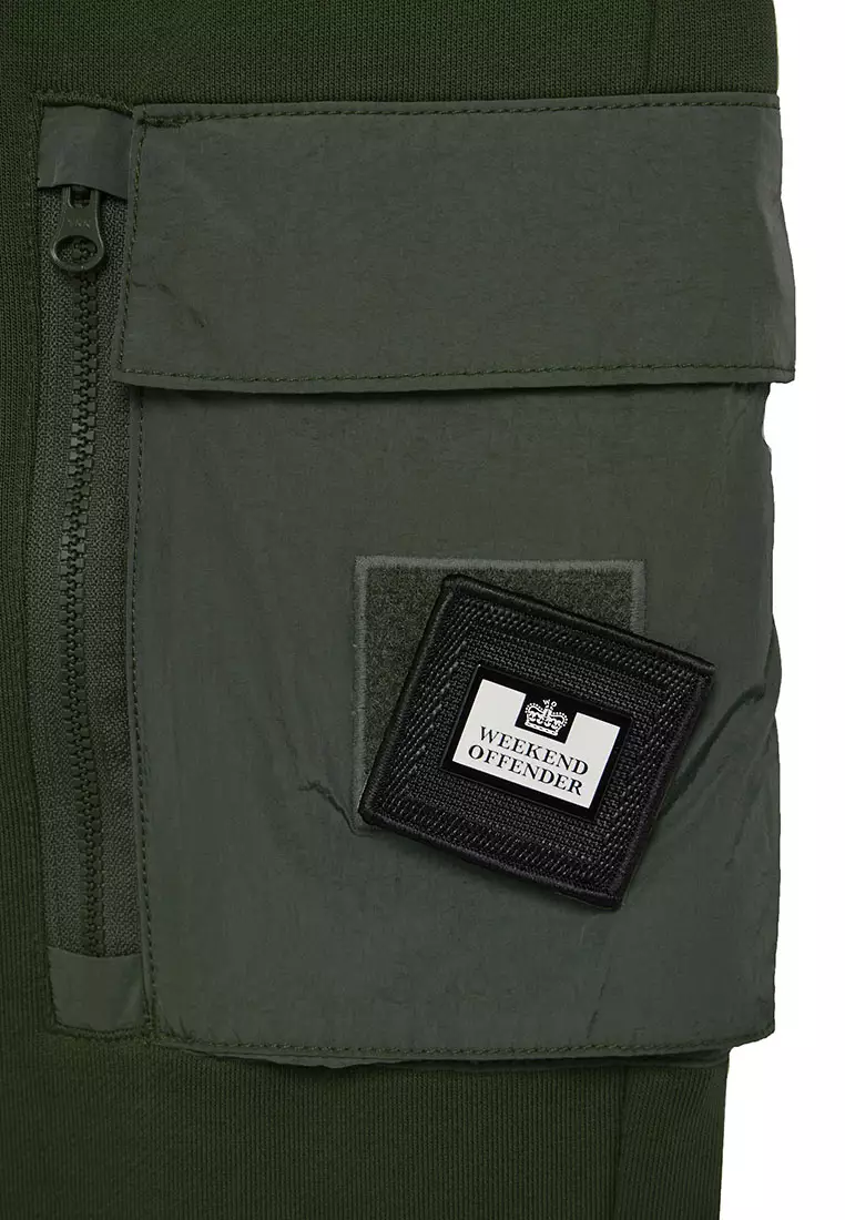 MENS BLACK FOREST LIPPI JOG PANT WITH PARACHUTE POCKETS