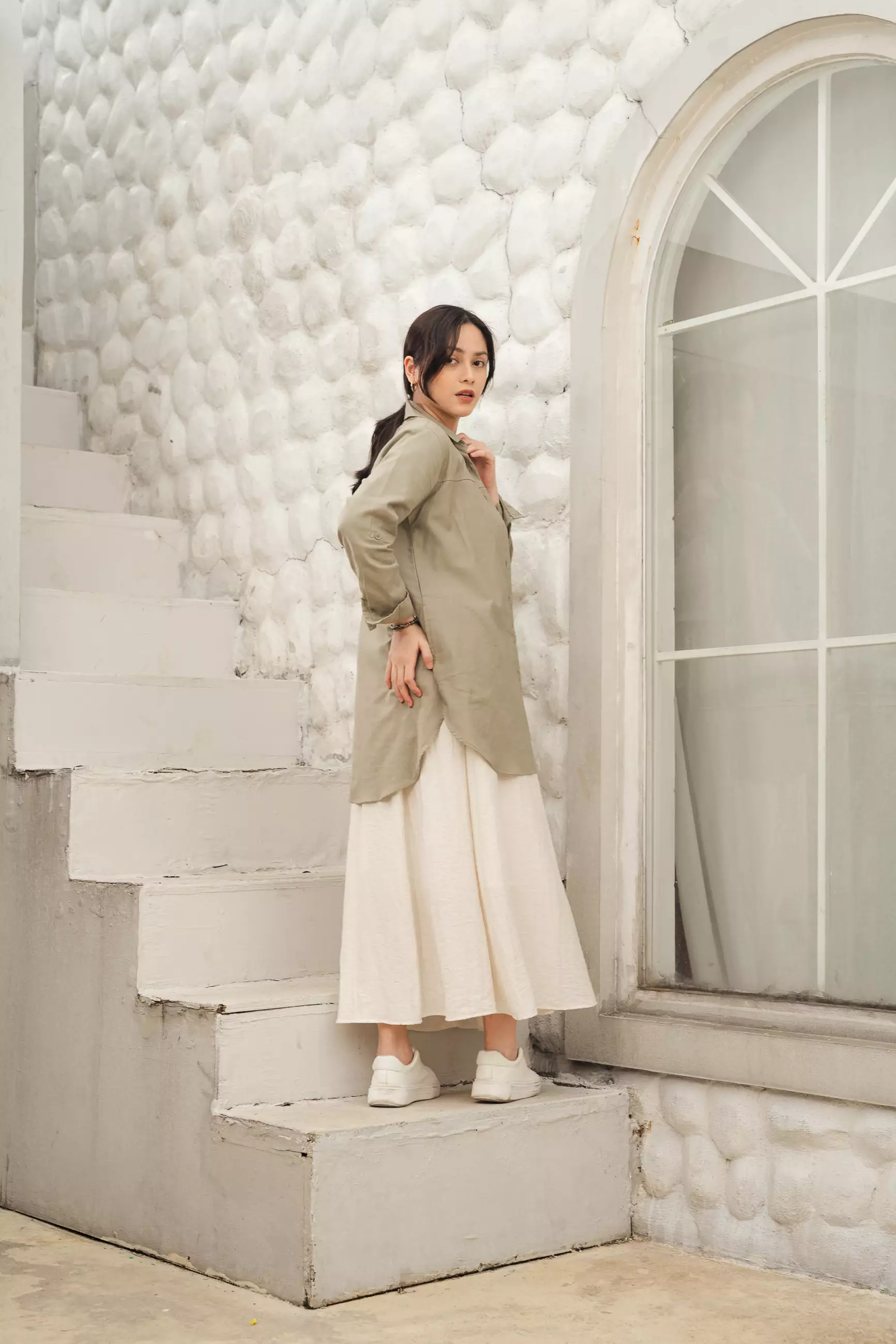 C2 Fairis Green Casual Maxi Shirt Wanita