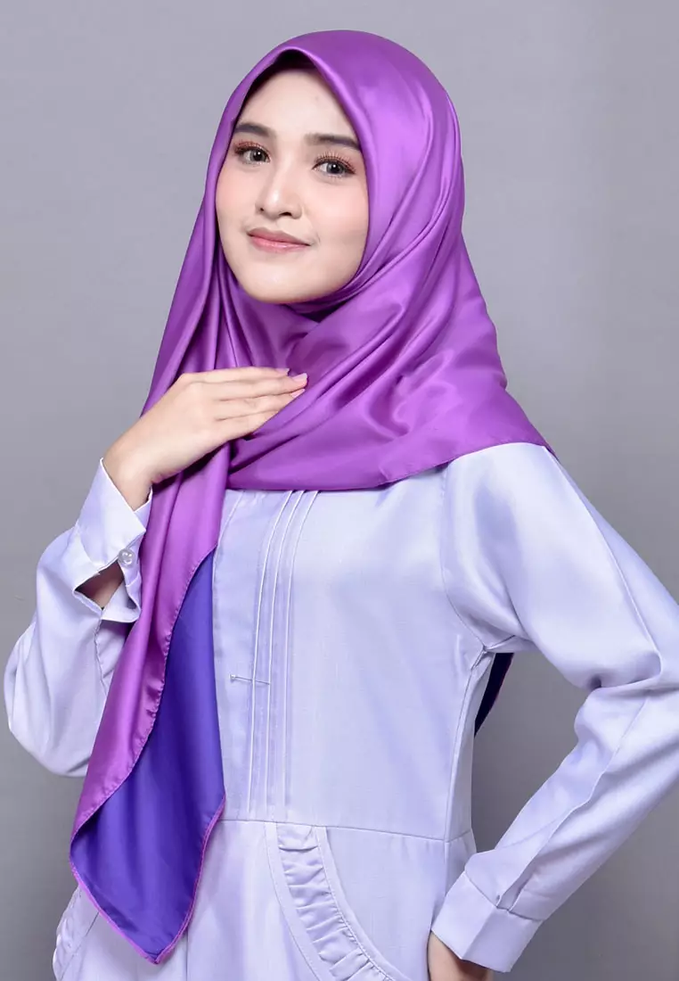 Two-sided Satin Square Scarf Hijab Wanita Bolak-Balik Purple