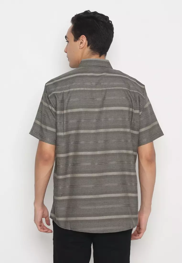 POLICE Kemeja Salur Printing Olive Regular Fit Pria