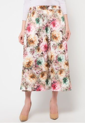 Premium Flowers Skirt