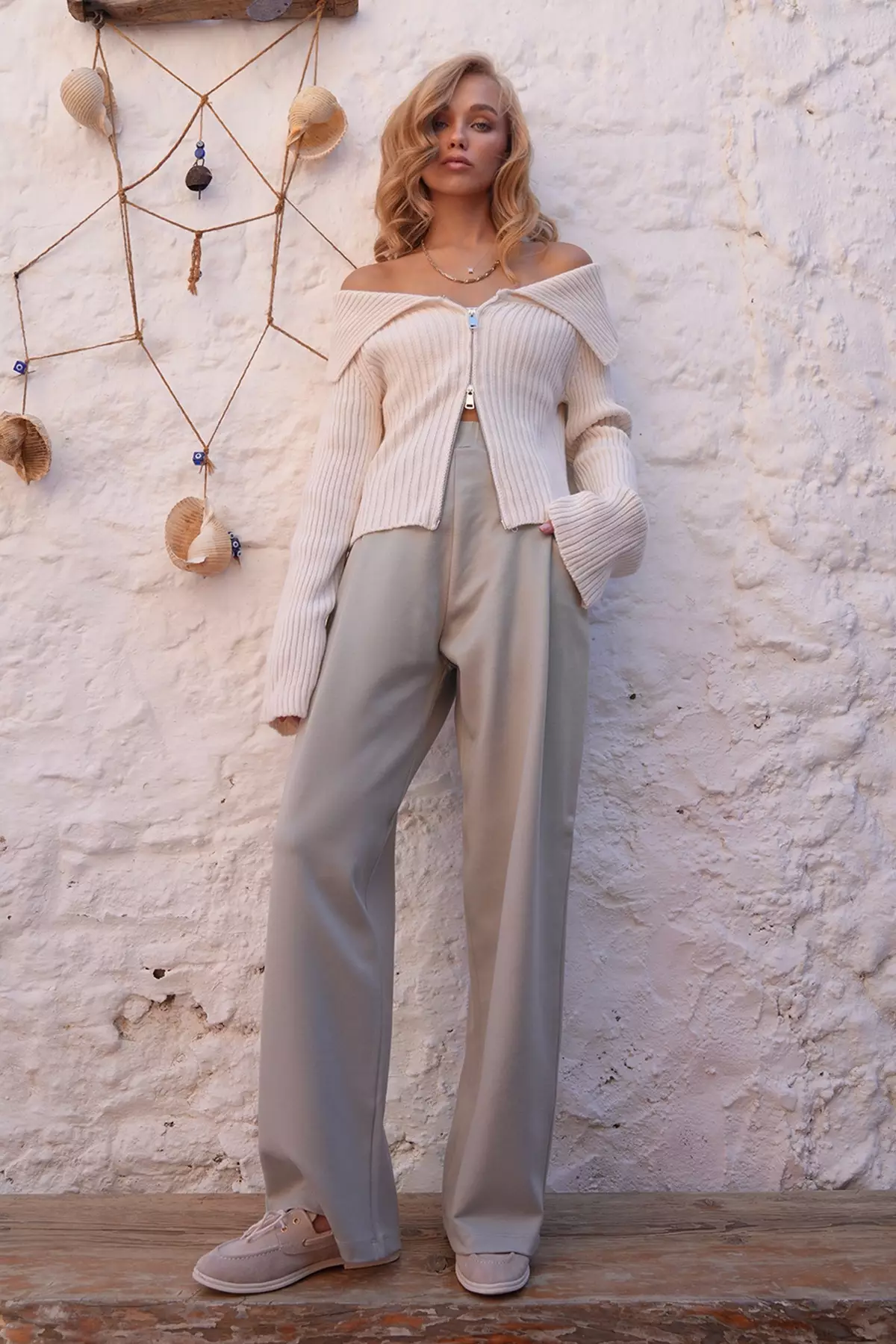 Women's Beige Pleated Detailed Knitted Palazzo Trousers Alc-X14535