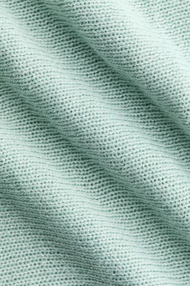 Batwing-sleeved knitted top