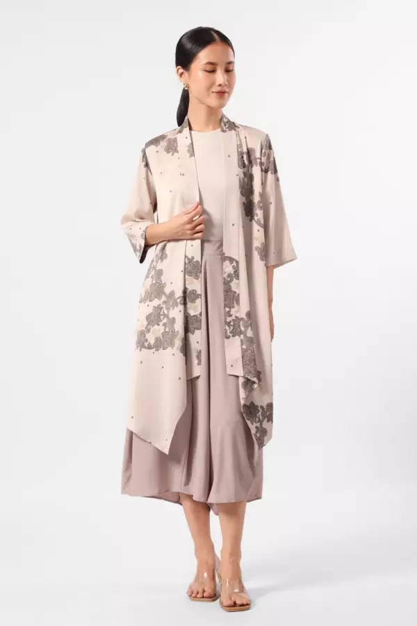 MINIMAL - Amira - Kardigan Panjang Motif Bunga - Beige Warna Beige