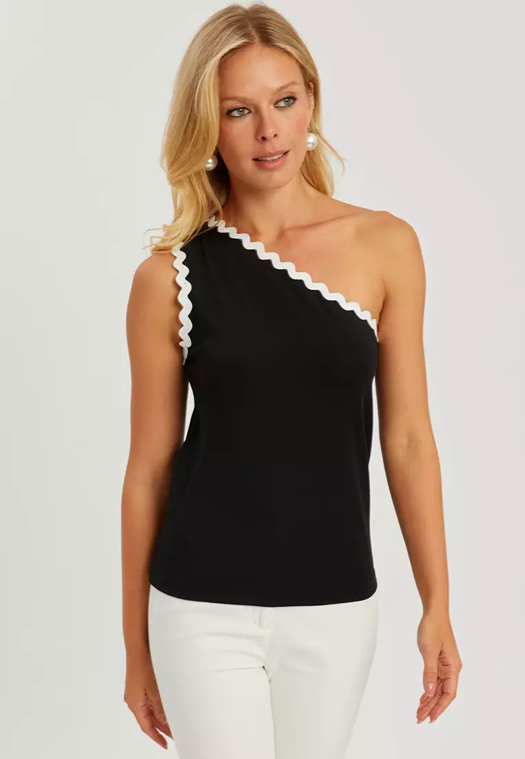 Single Shoulder Bias Top