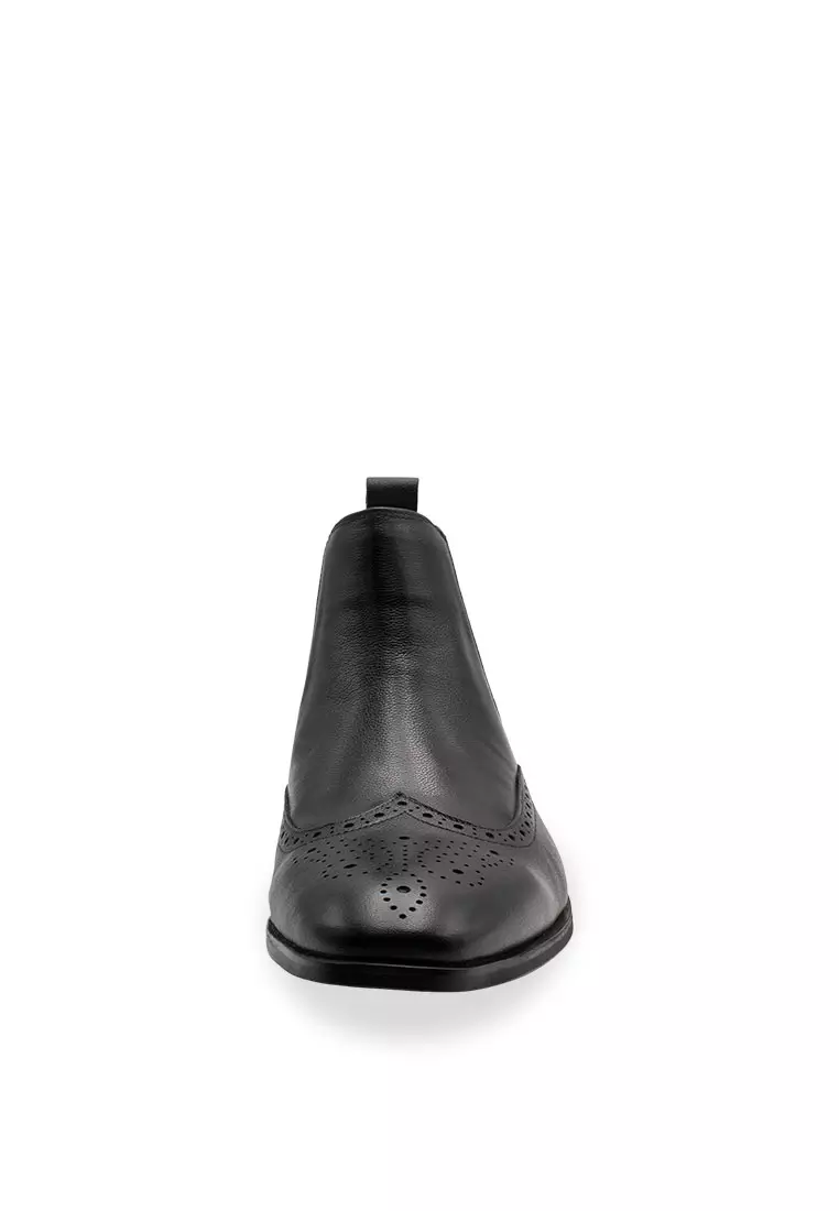 Bariloche Black Chelsea Boots