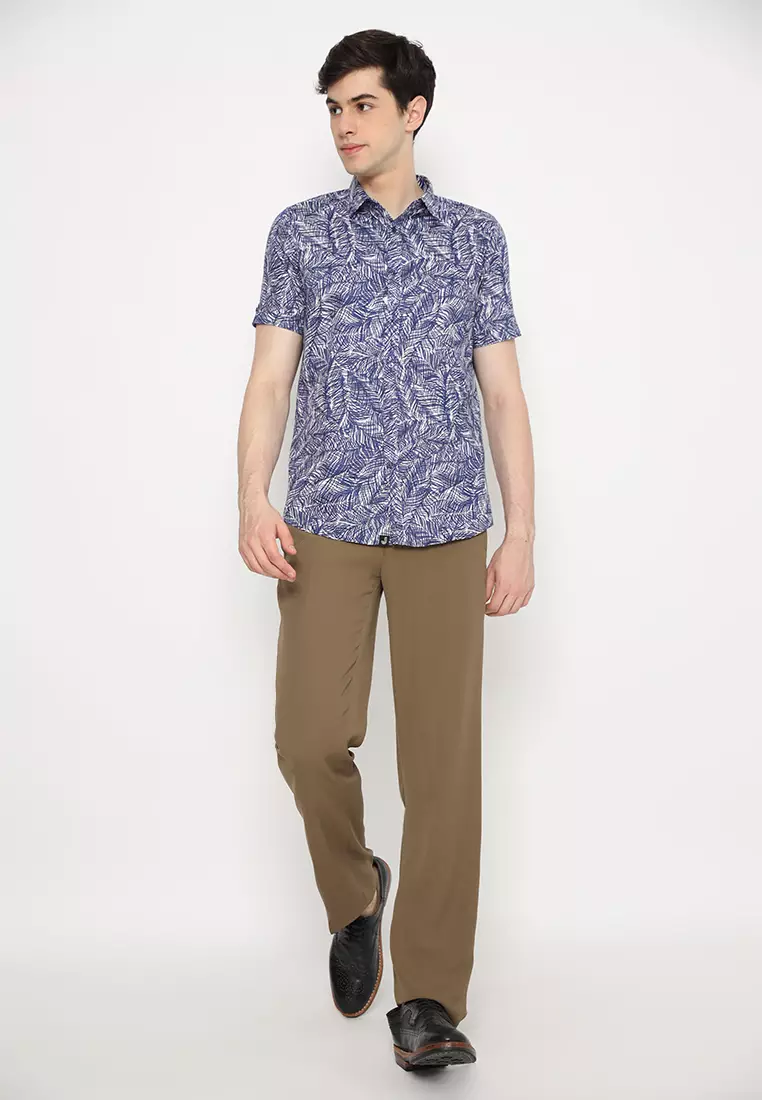 Jobb Castor Kemeja Pria Lengan Pendek Slim Fit Navy