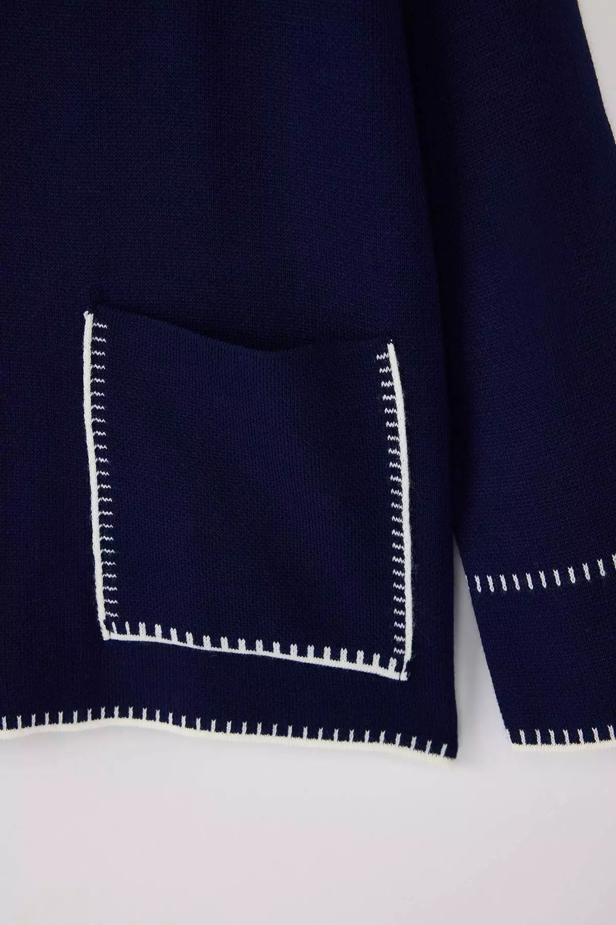 Navy Blue Polo Collar Embroidered/Embroidered Knitwear Cardigan