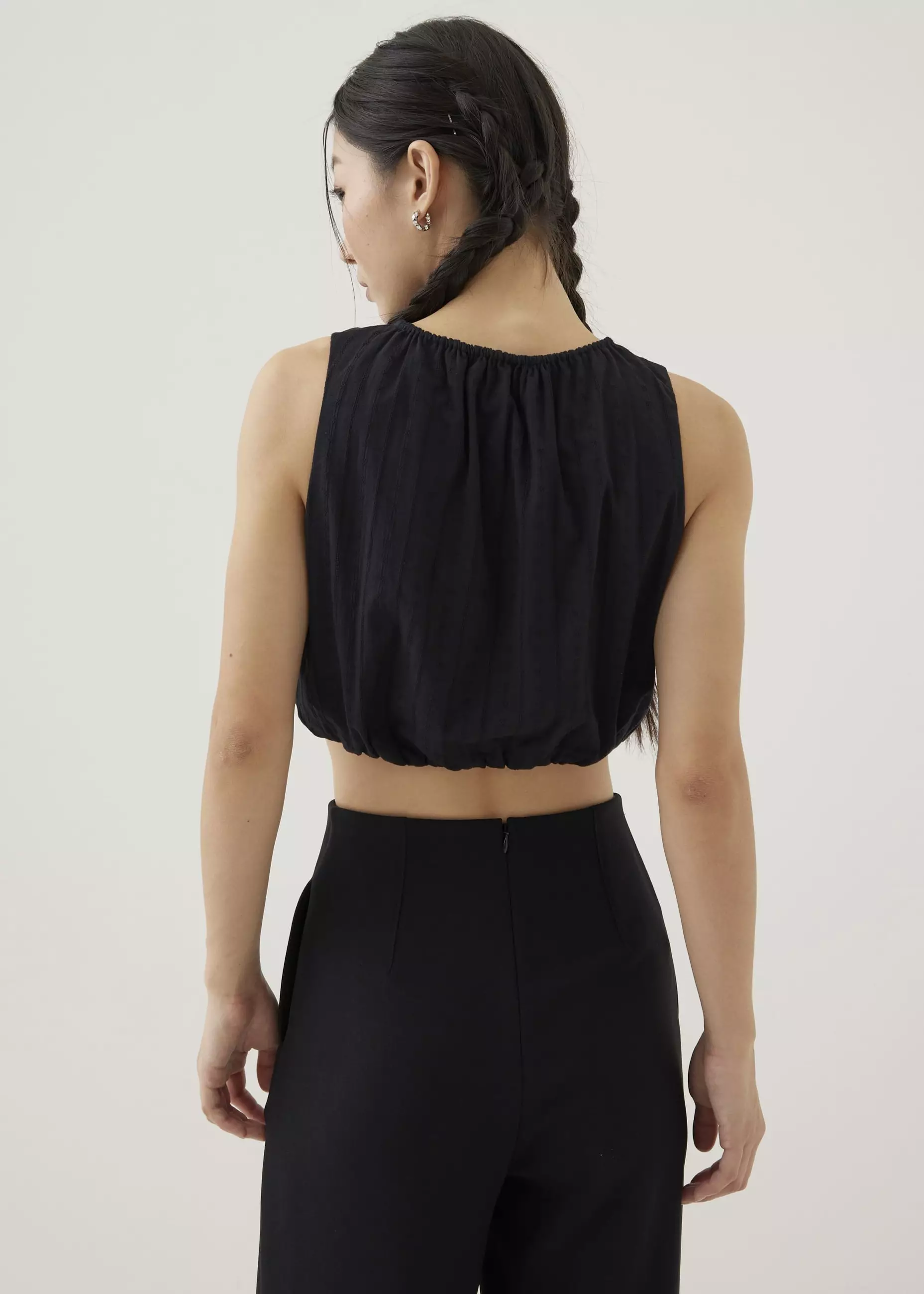 Atasan Wanita - Suzanne Elastic Cotton Crop Top