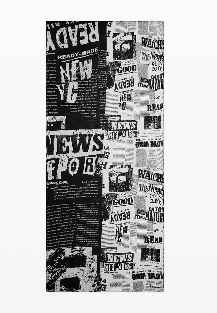 Rectangular newspaper scarf