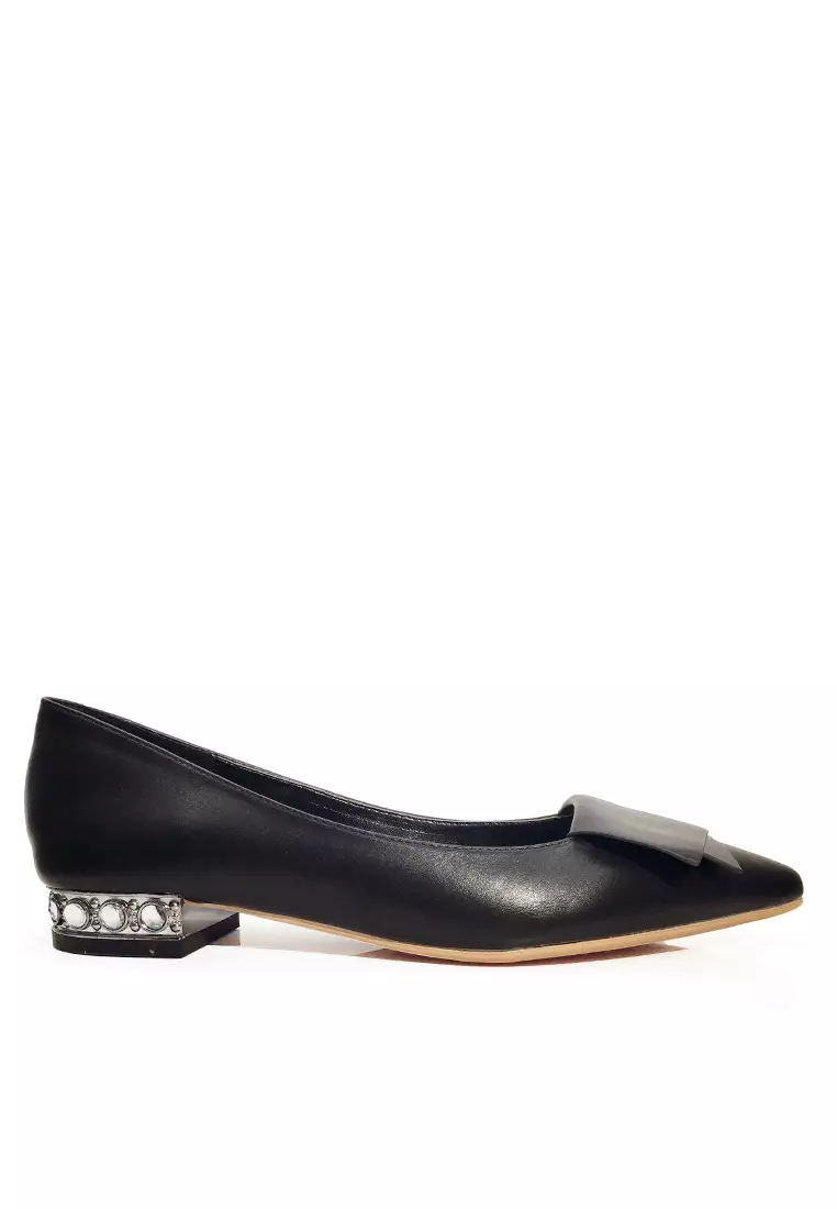 Discount on Twenty Eight Shoes  shoes - SKU: Rhinestone Low Heel Pumps VL24962