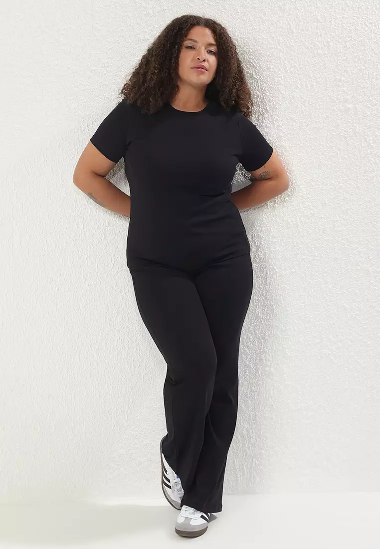 Black Knitted Plus Size Bottom-Top Set