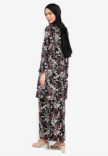 Buy Baju Kurung Pahang from Azka Collection in Black and Multi only 99