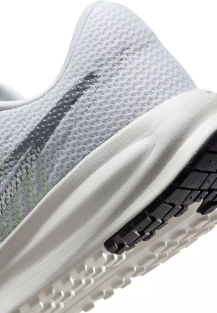 Run Defy Road Running Shoes