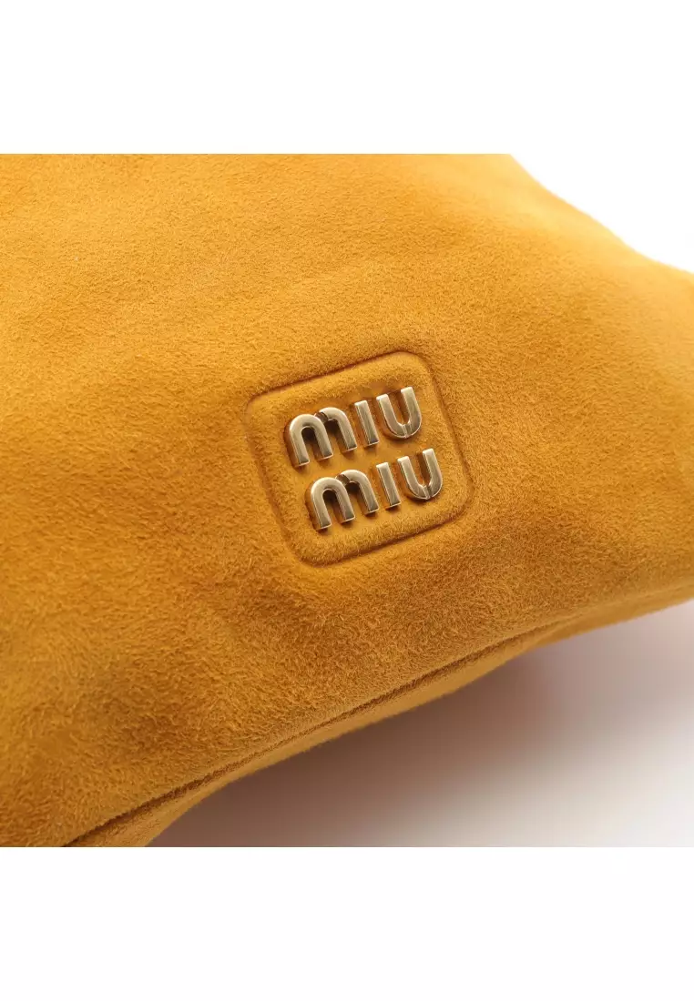 Pre-Loved MIU MIU CAMOSCIO Pouch suede Yellow brown