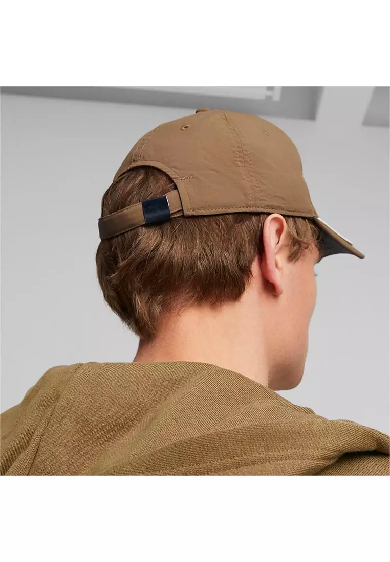 Brown puma cap top