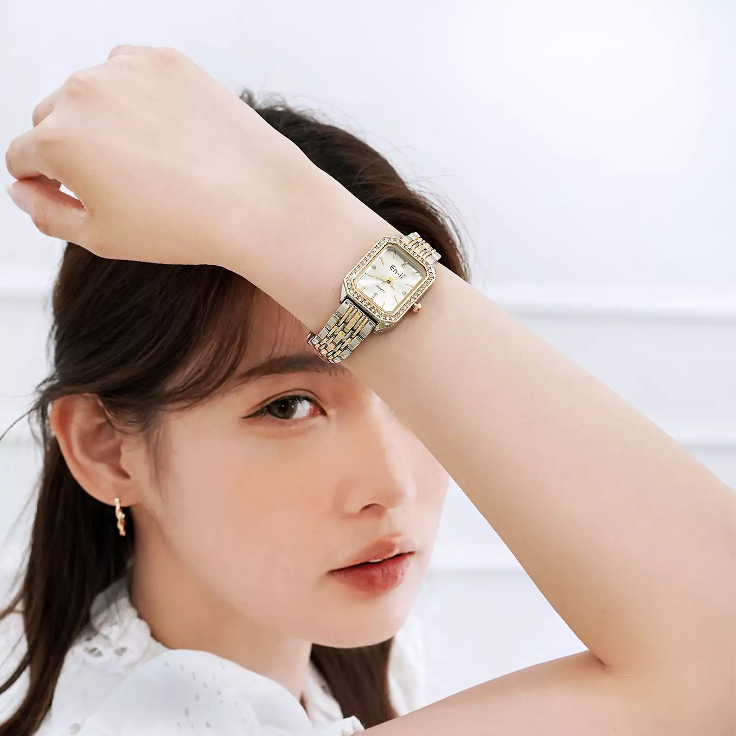 Enji Habin Jam Tangan Wanita Warna Silver Gold