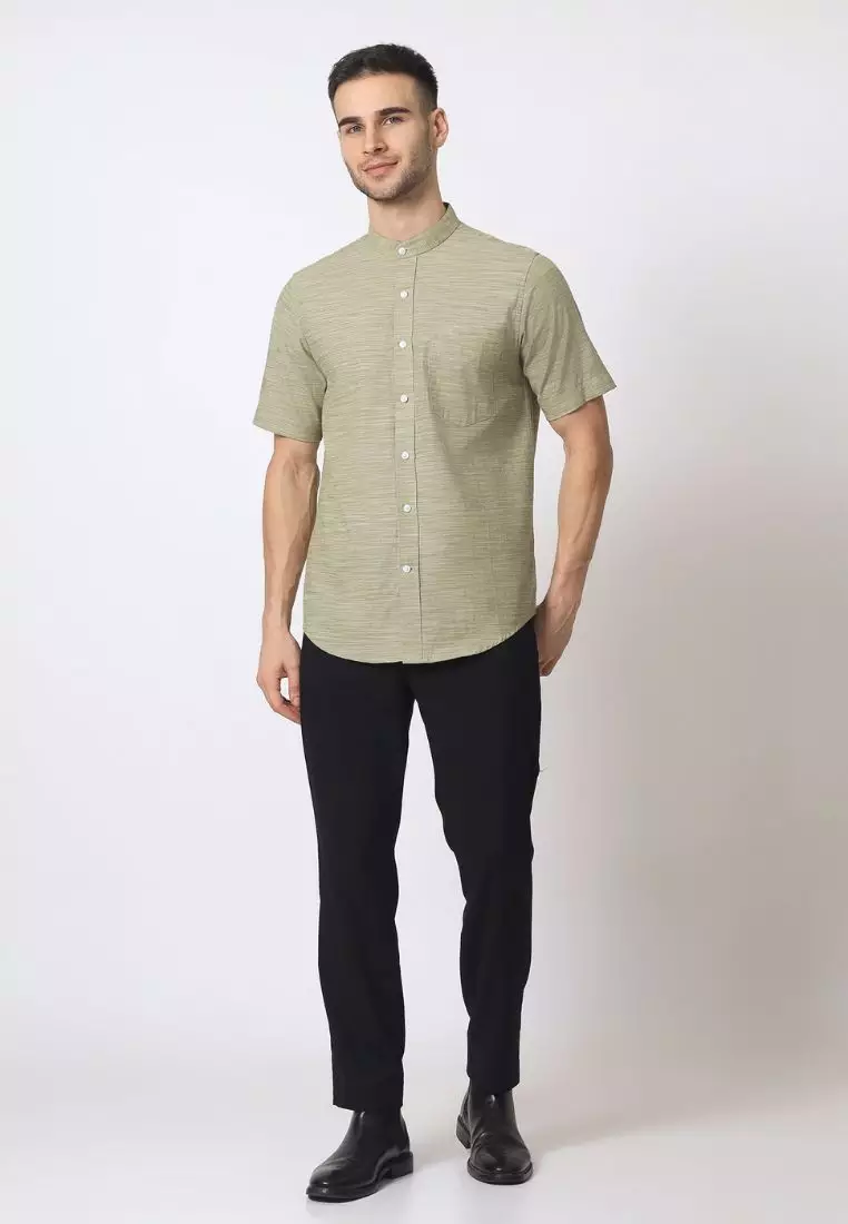 Cotton Well Zayn Shirt Sage | Kemeja Koko Oxford Slub Lengan Pendek Olive