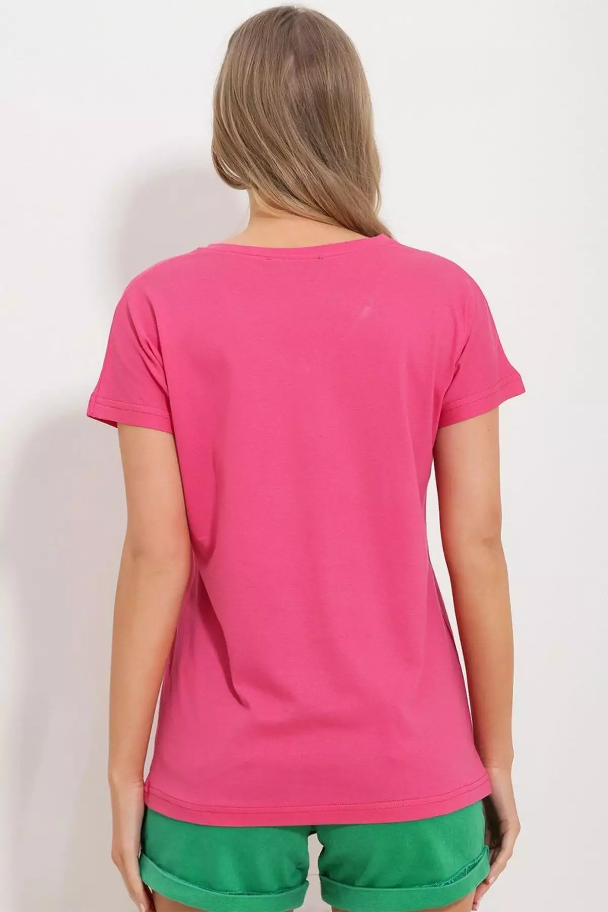Women's Fuchsia V Neck Basic T-Shirt