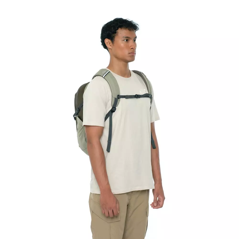 Eiger Pasifica 20L Backpack