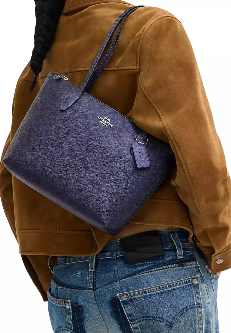 Fiona Zip Tote Bag In Signature Canvas - Blue/ Navy CW396