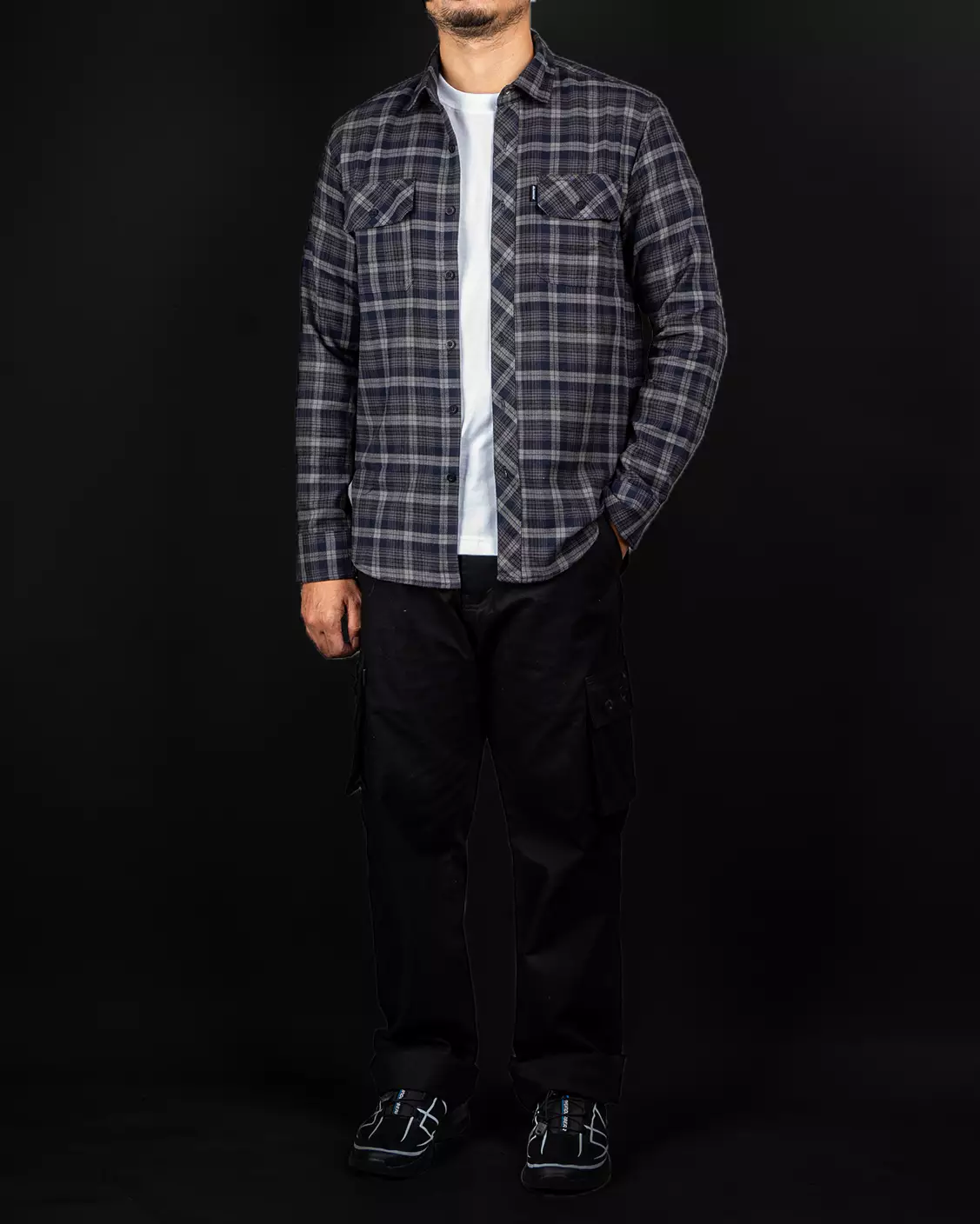 Gloaming Kemeja Flanel Veterano Unisex Panjang Bellisima