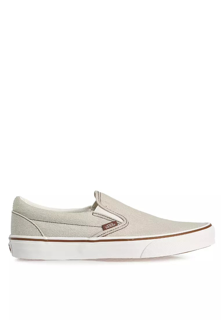 Buy VANS Classic Slip-Ons 2025 Online ZALORA