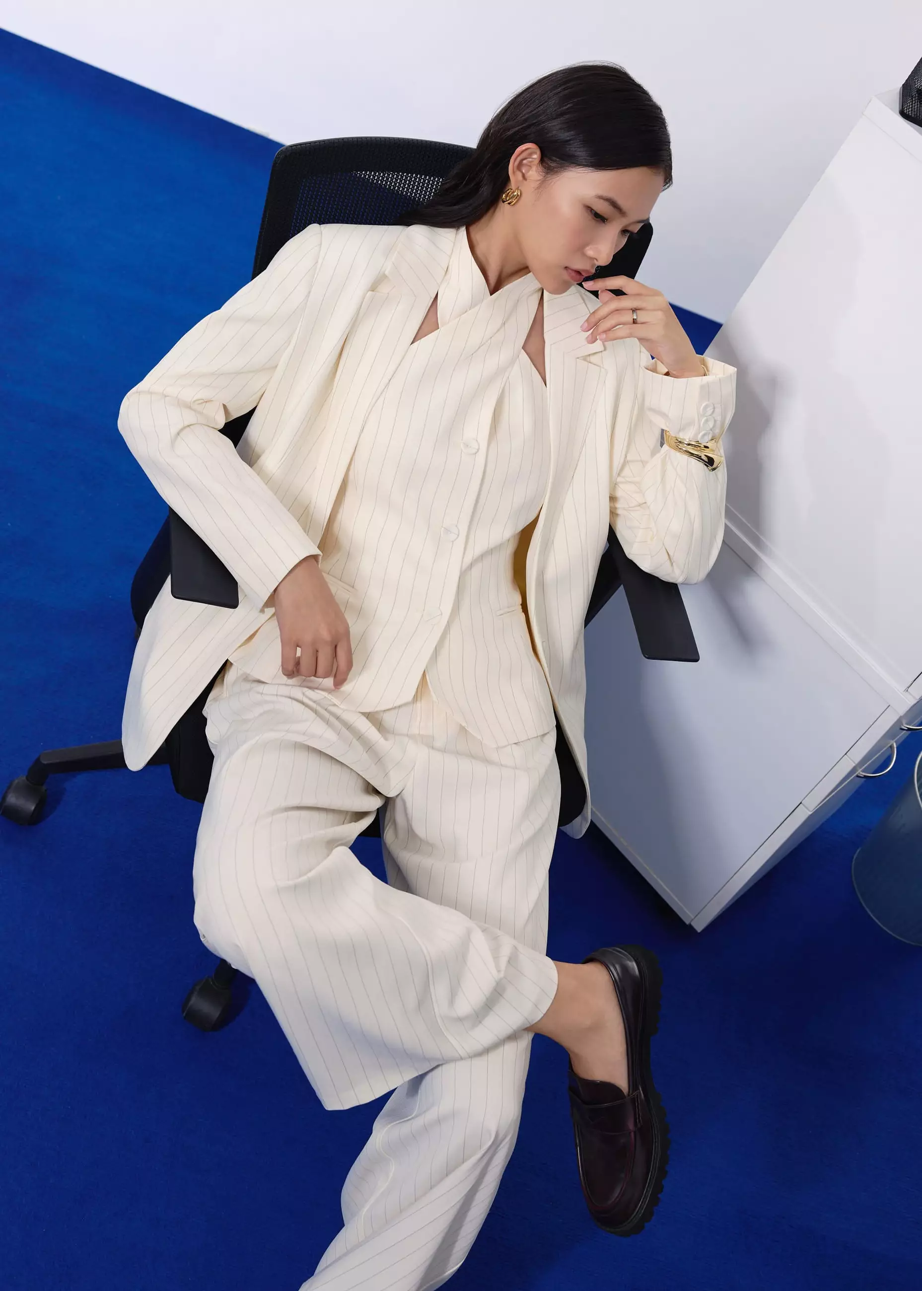 Blazer Wanita - RuchedReady® Rachel Pinstripe Adjustable Waist Blazer