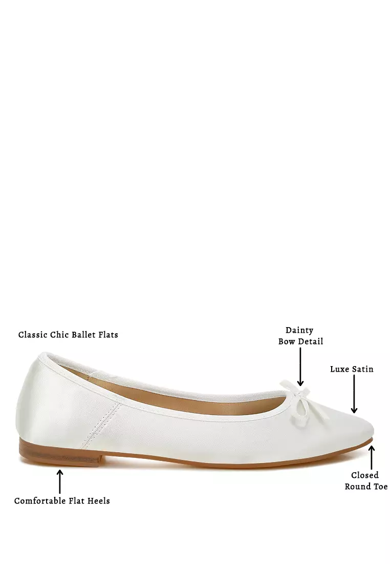 Balerina Hiasan Busur Satin dalam Warna Putih