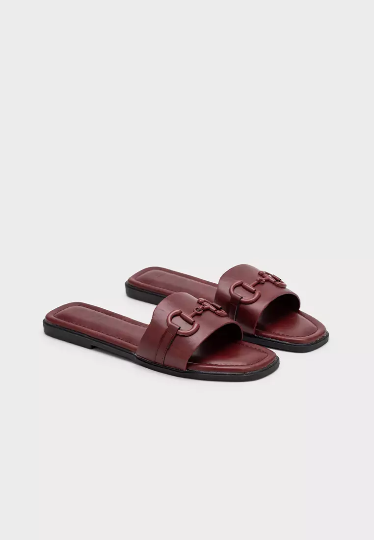 BUCKLED FLAT SLIDE