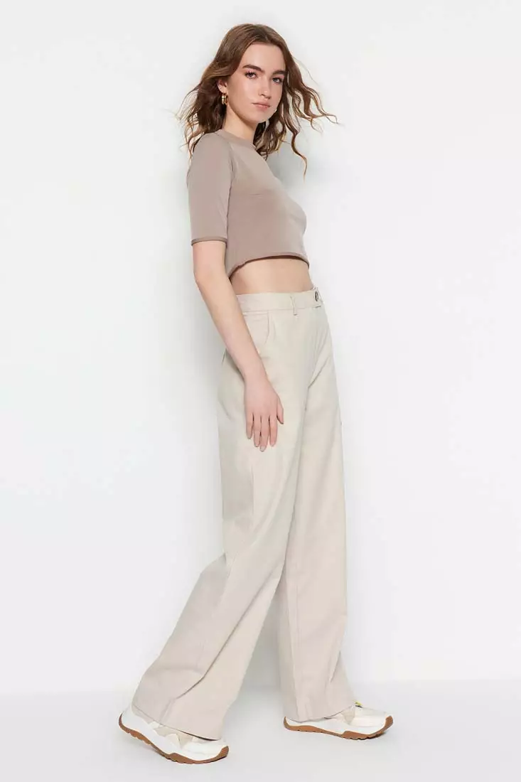 Wide Legs Woven Trousers