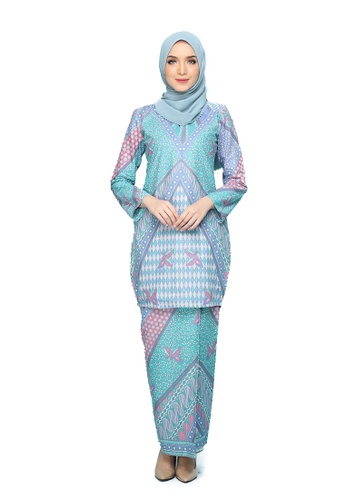 Kurung Indra from Seri Maharani in green_1