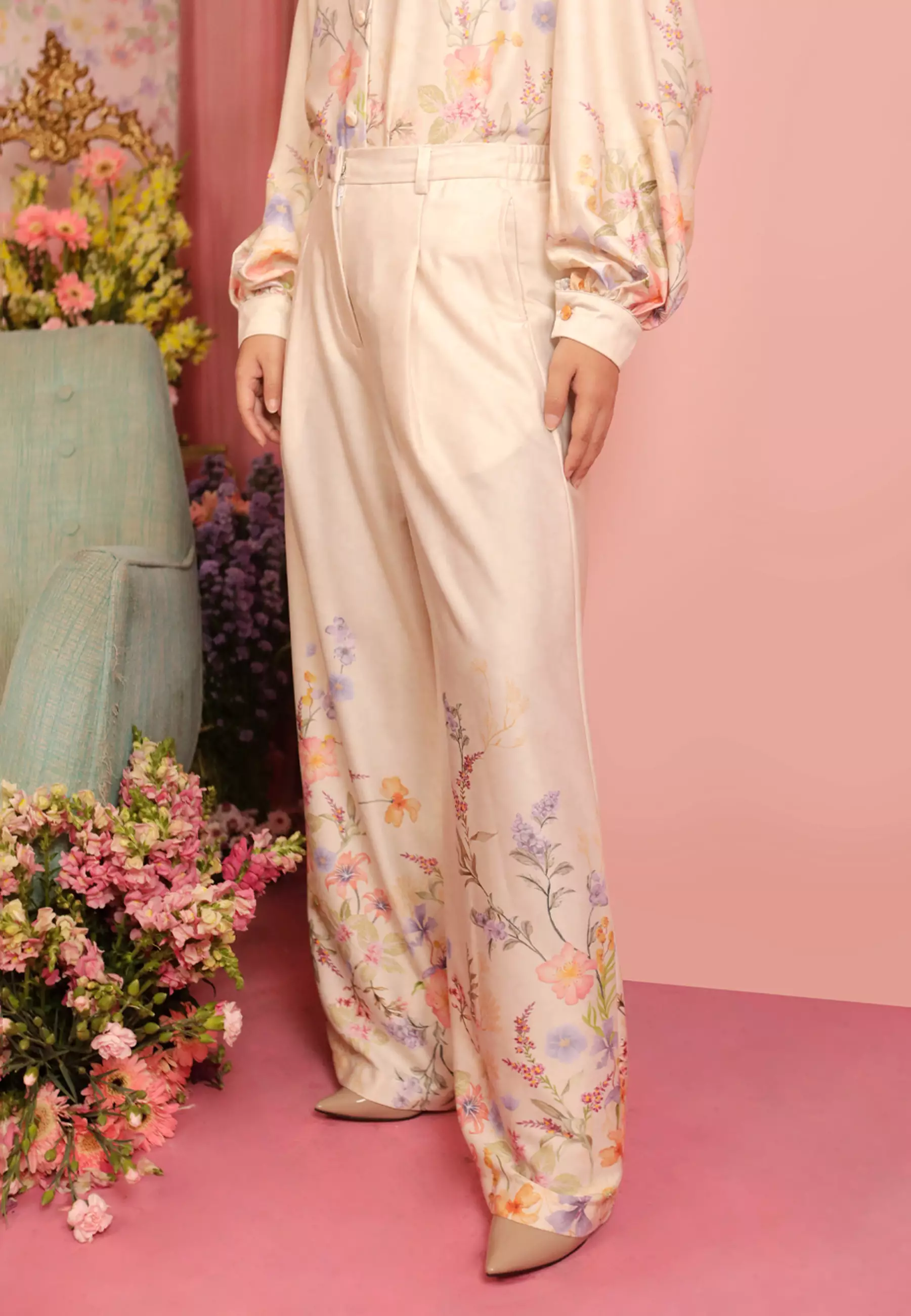 HijabChic Preena Flora Botanica Beige Pants